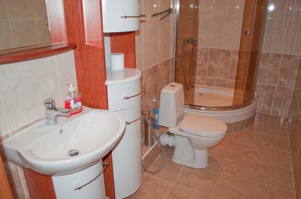 Kyivstay Pochaynynska Apartment Екстер'єр фото